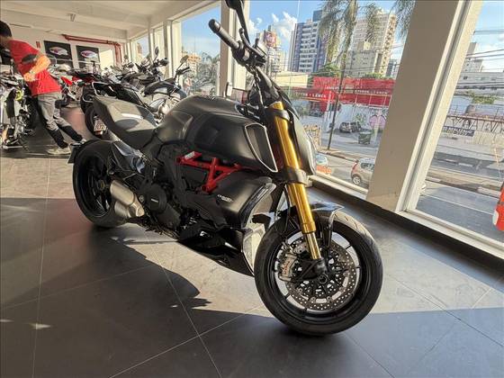 DUCATI DIAVEL 1260 S 